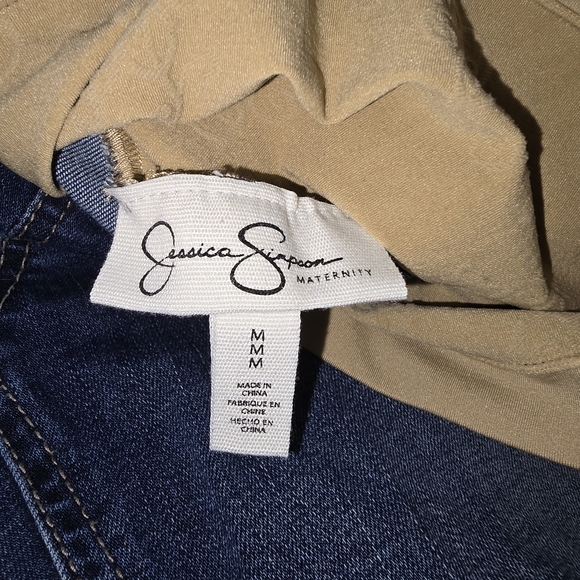 Maternity STRETCH Skinny Jeans, Secret FIT Tummy Panel Size: Medium | 30" inseam - Picture 7 of 12